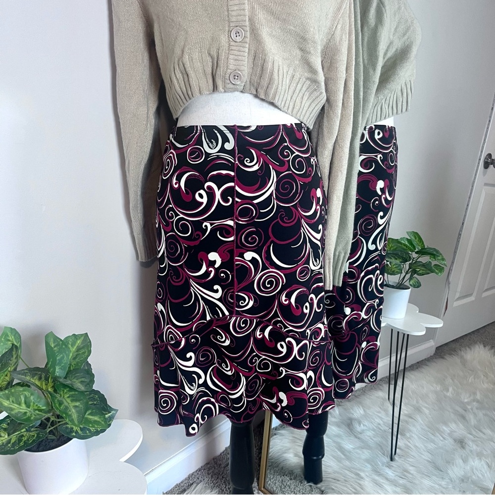 Parallel 90s Vintage Red/Cream/Black Swirl Pattern Midi Skirt